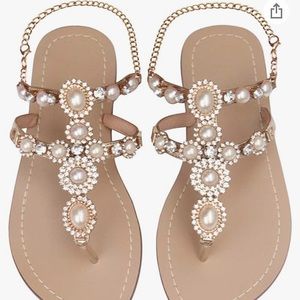Gold sandals Aijivou brand off Amazon.